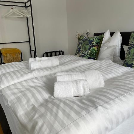 Voh Exklusives Wohnhaus Mitten In Vohenstrauss, Bis 8 Personen!!! Экстерьер фото